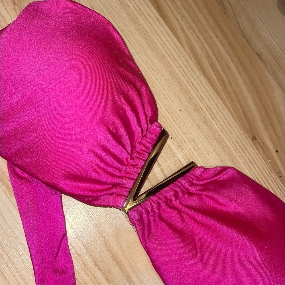 VS pink strapless bikini
